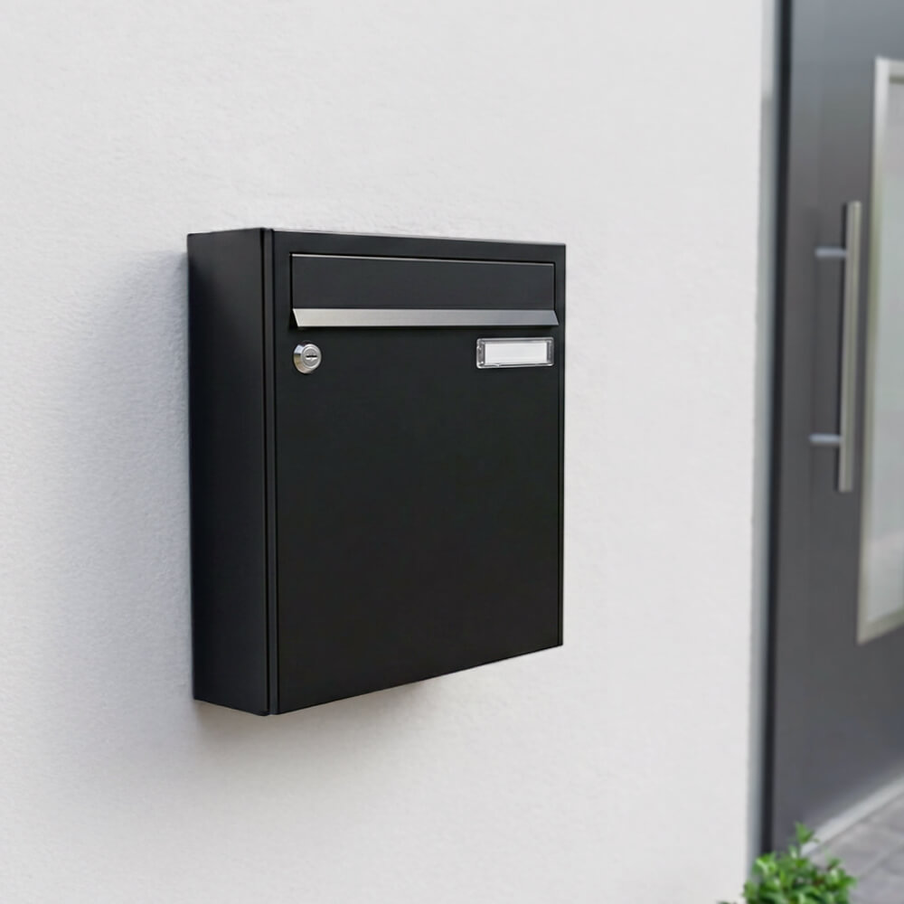 Cassetta postale MEFA Sonate installata
