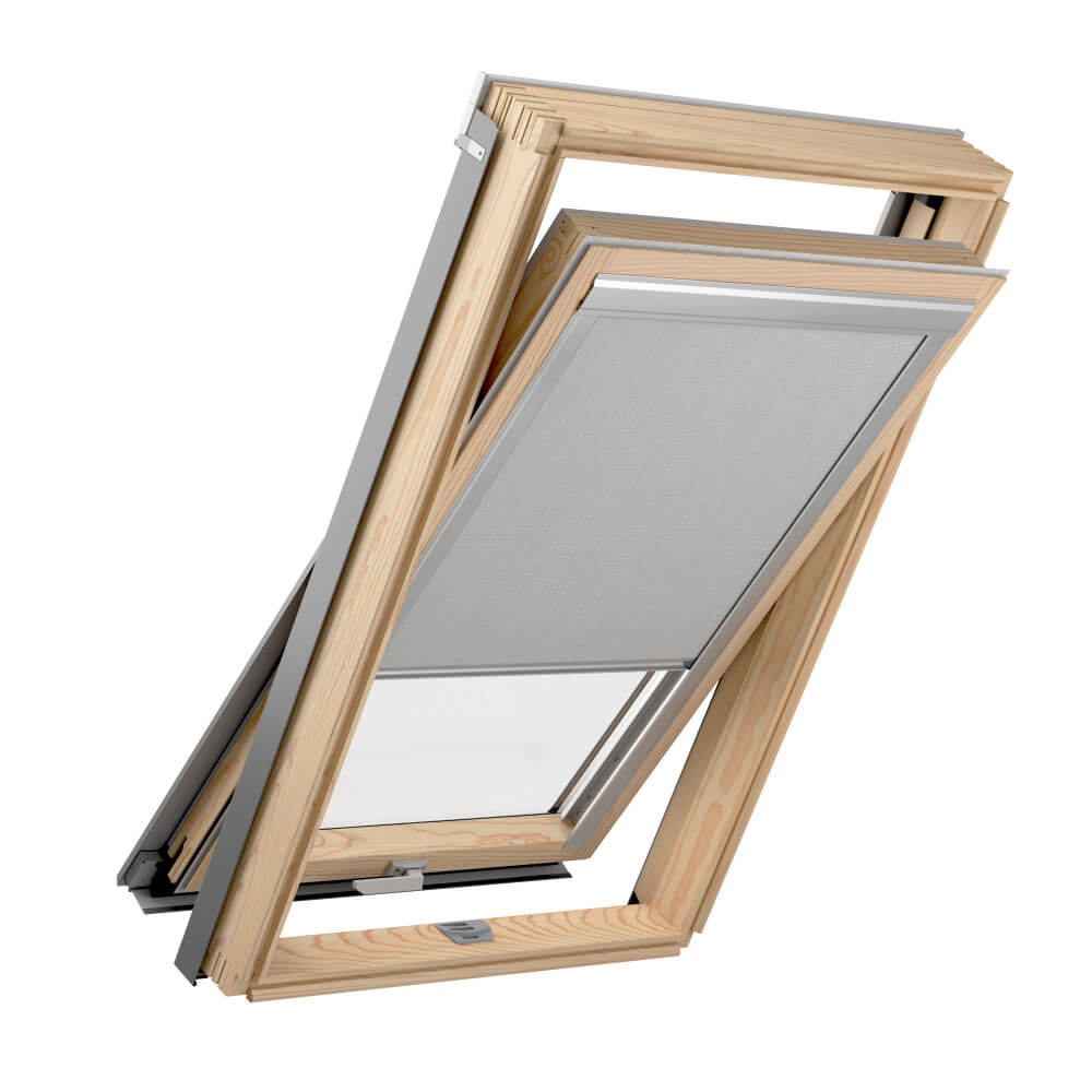 RoofLITE+ Slim Pine installata con tenda interna