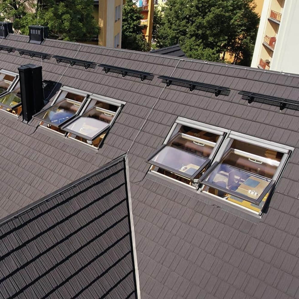 Roto Q4 in PVC - installazione sul tetto