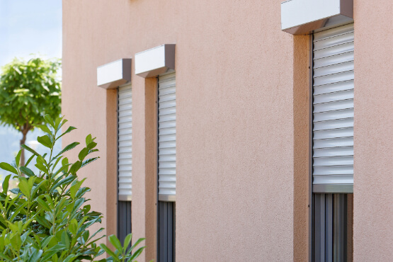 Tapparelle con cassonetto rettangolare - vista dall'esterno