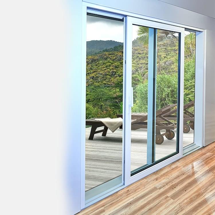 Porta alzante scorrevole in PVC-Alu aperta