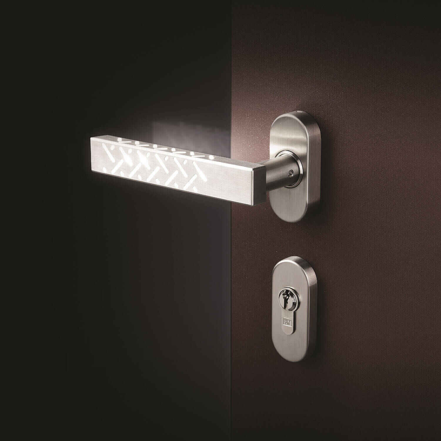 decorazione sulla maniglia della porta