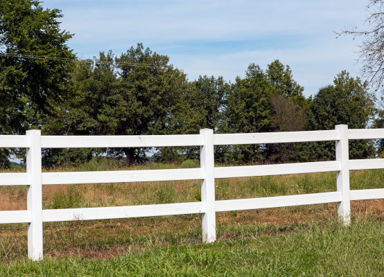 Recinzione per giardino bianca in stile country
